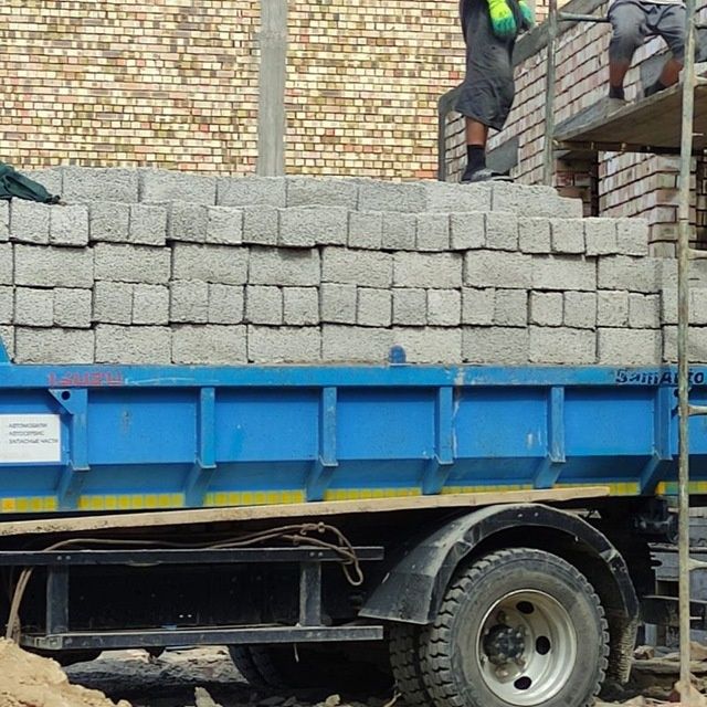 Yuk tashish xizmati (Isuzu samosvalda)