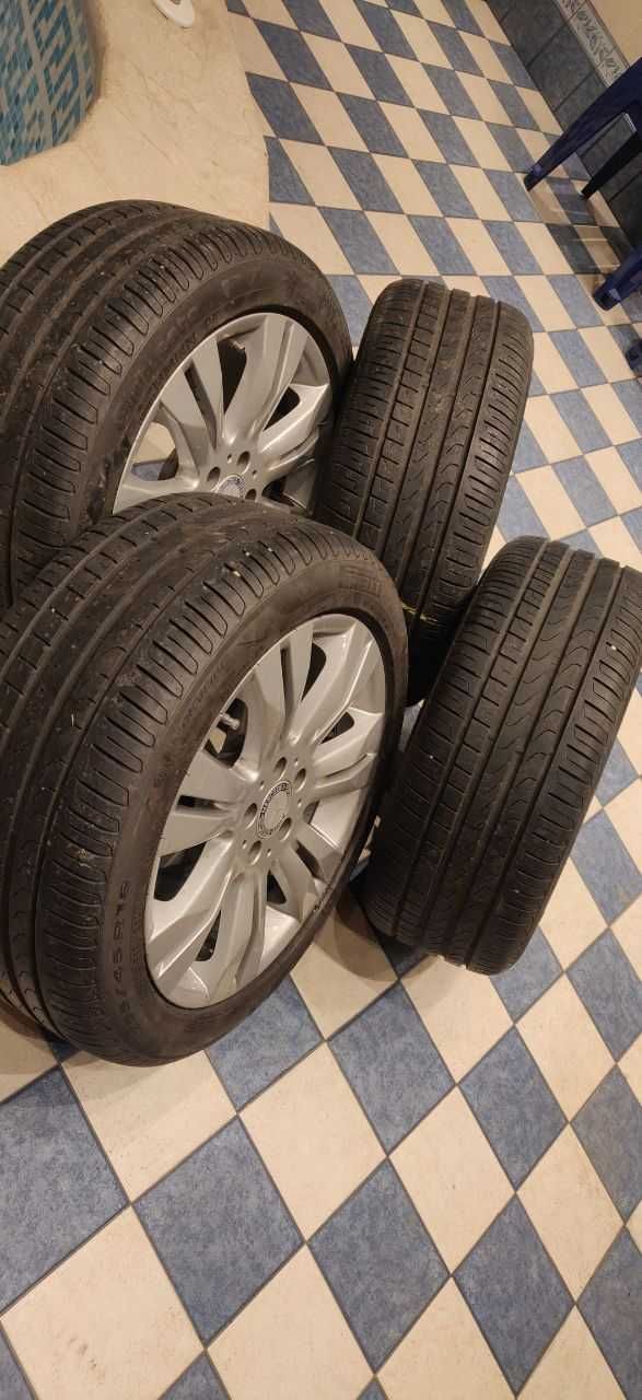 Roți Mercedes-Benz S-Class R18 + Pirelli 255/45 R18 RunFlat + șuruburi