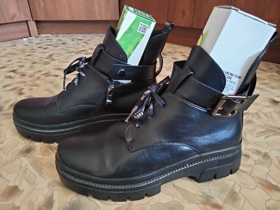 Ботинки новые демисезонные за 5000 моделька класс