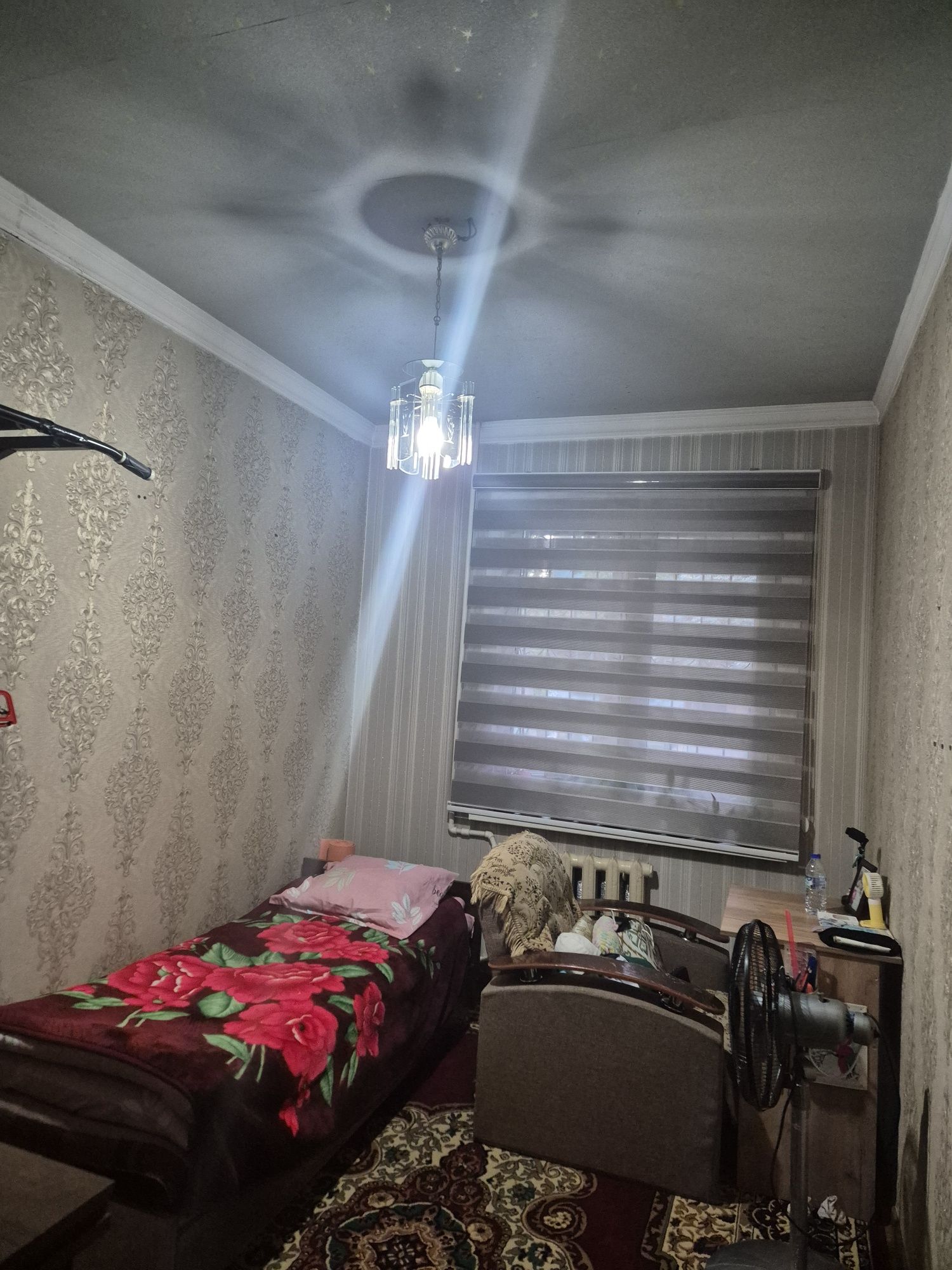 65 kv dom 1 etaj moshina qoygani sharoit bor