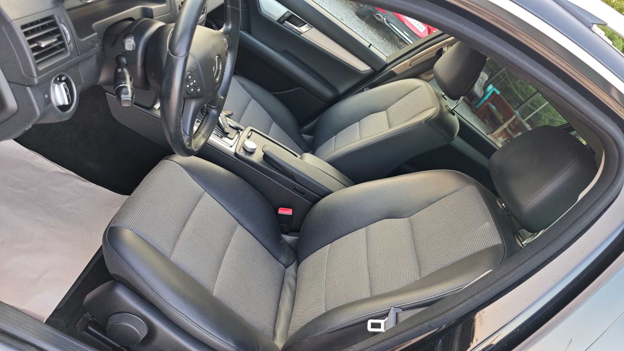 4MATIC/AVANGARDE/NAV/DVD/КОЖА/Обслужен/Вс.Платено Mercedes C350
