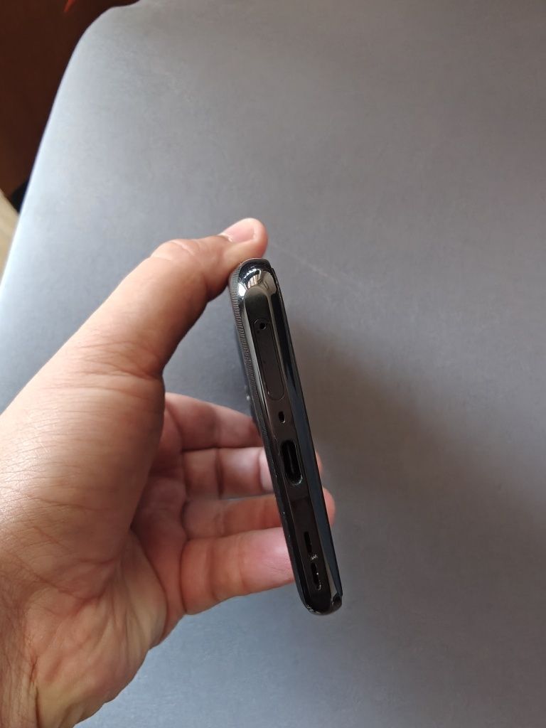 Oneplus 10T 5g 16gb ram 256gb