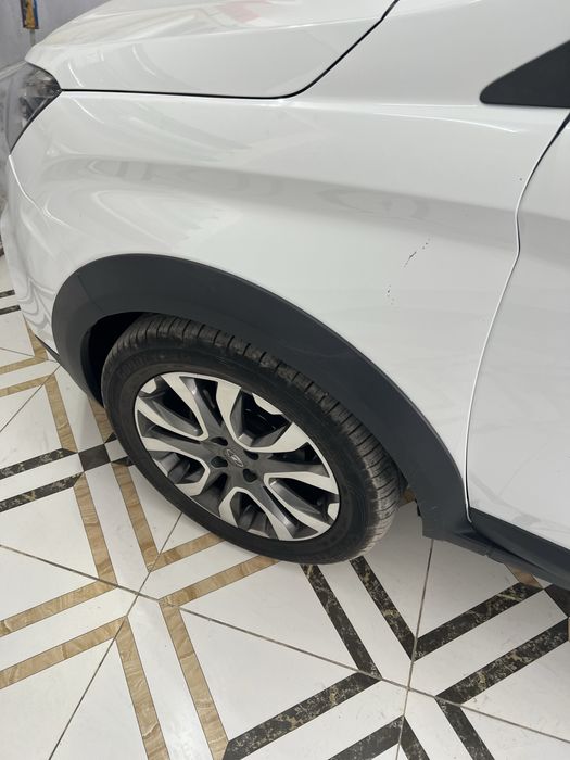 Лада х рей 2021 йил охирида салондан чиккан