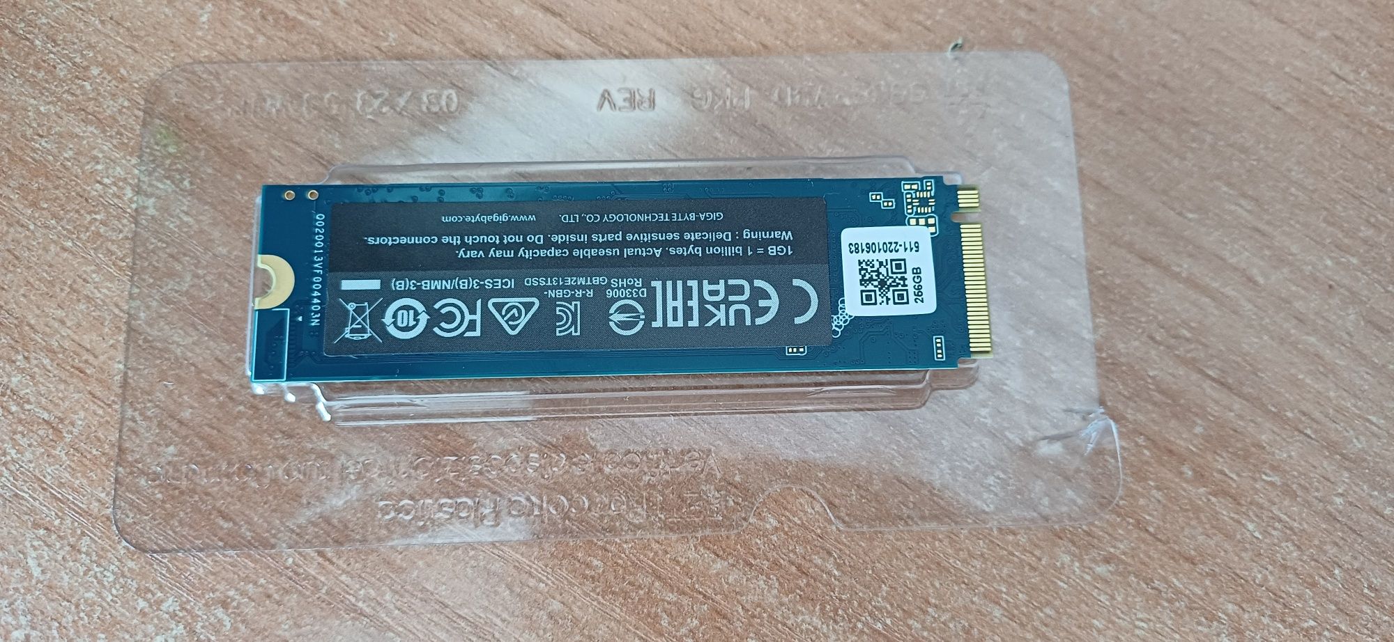 SSD накопитель 256 GB Gigabyte, M.2
