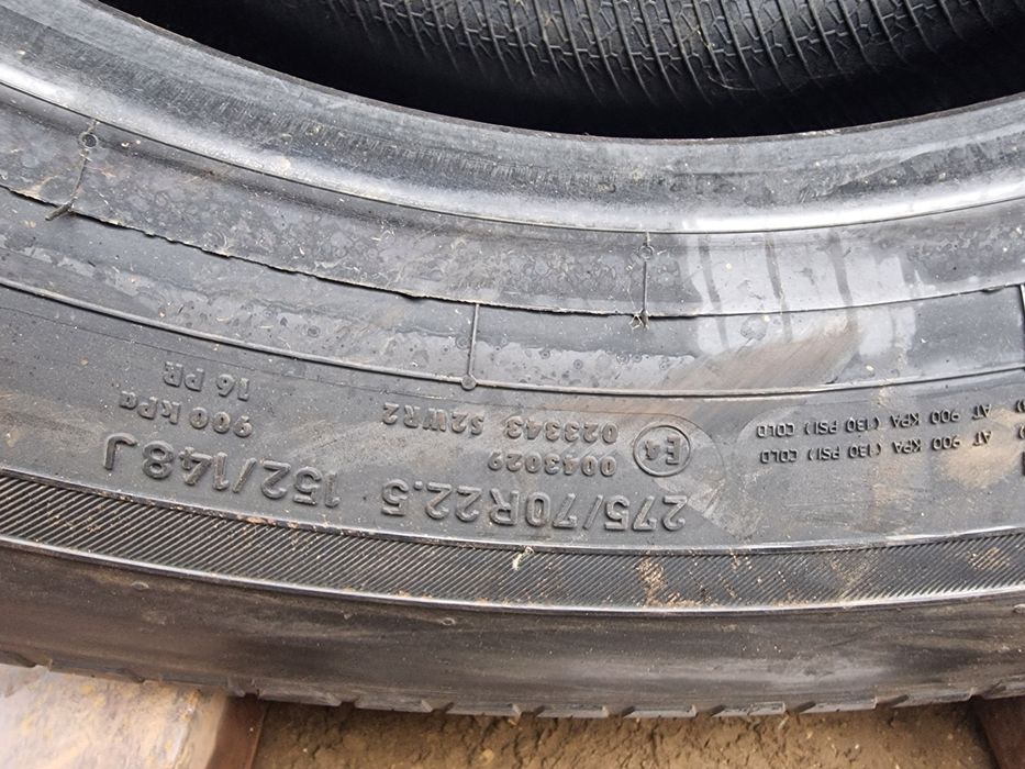 Anvelope 275/70R22.5 marca Continental, noi