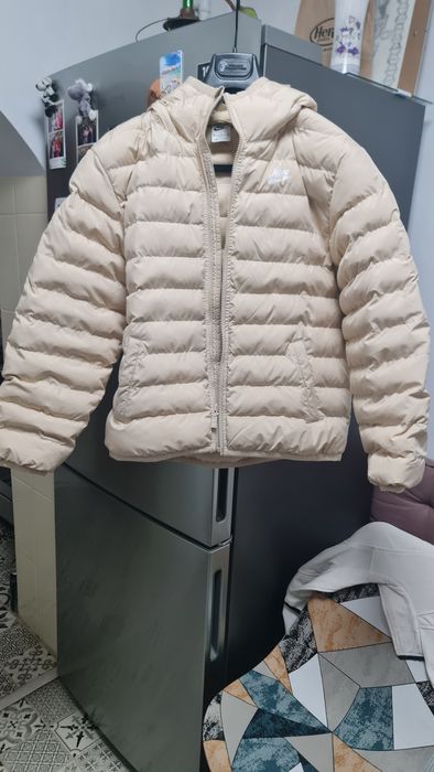 Geaca dama Nike Marimea M