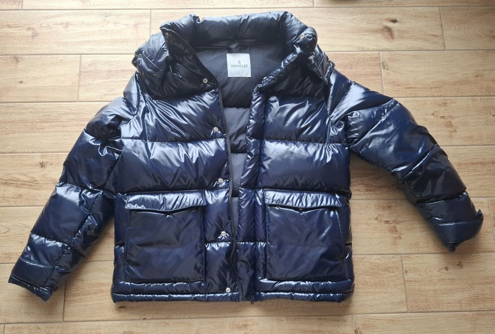Оригинално Яке Moncler с гъши пух