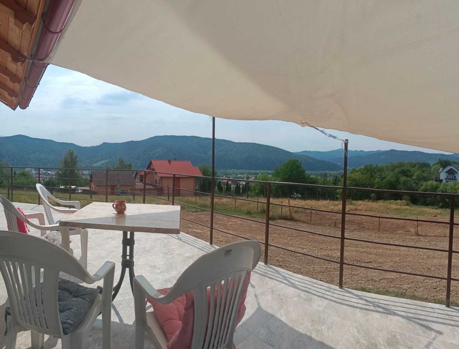 DAMIS*** casa de vacanta open - space ( pret pe 2 persoane /2 nopti ).