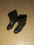 Vand ghete de piele