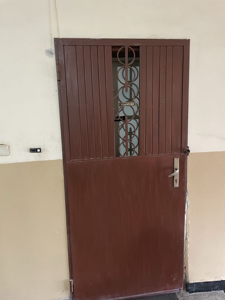 Продавам апартамент в Пазарджик
