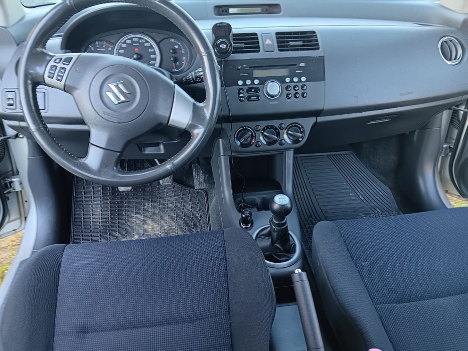 Suzuki Swift 2006   4x4