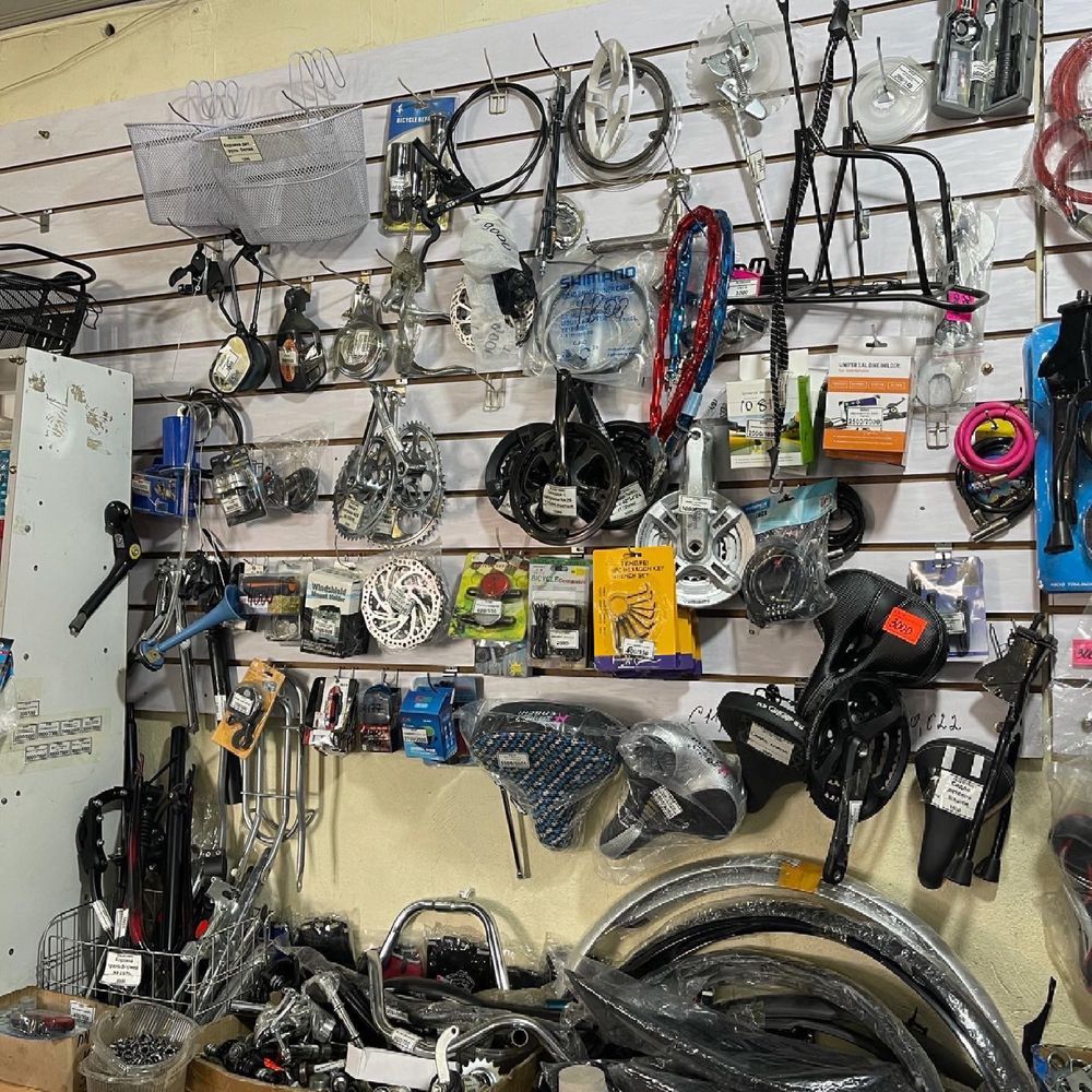 Продам велозапчасти, Костанай