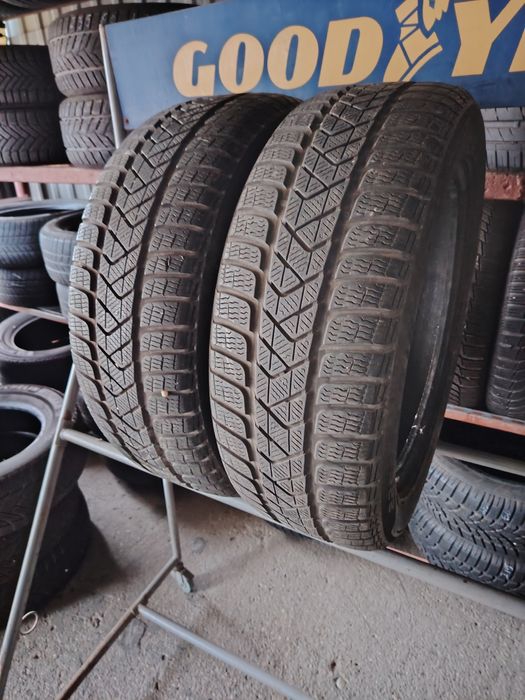 225/55 R18 Pirelli Sottozero Winter M+S cu buză pentru jante