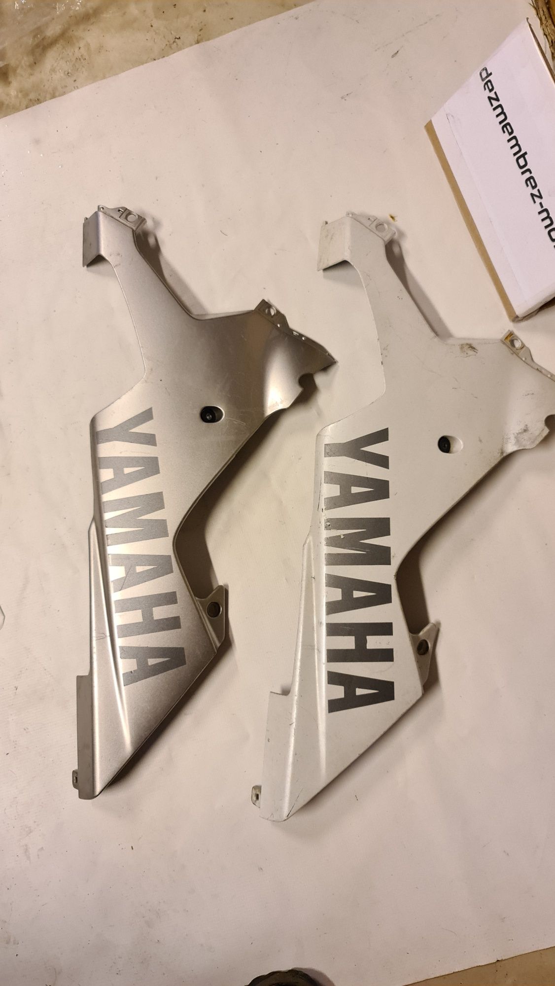 Yamaha R1 2002 2003 carena burta  stânga  / discuri /set contact chei