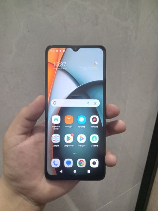 Продам телефон Redmi A3 память 128гб  состояние отличное