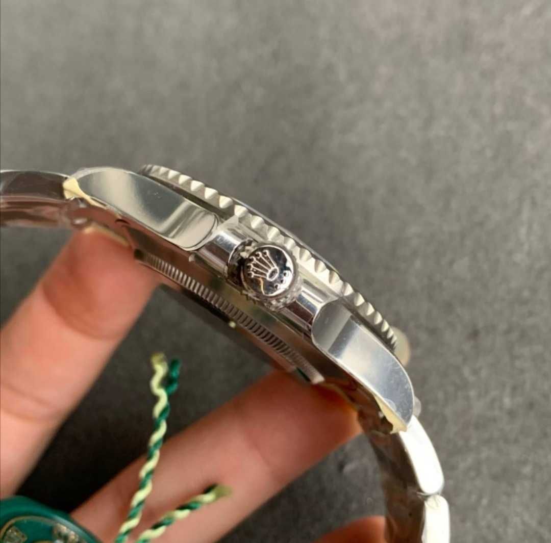 Часы Rolex Submariner