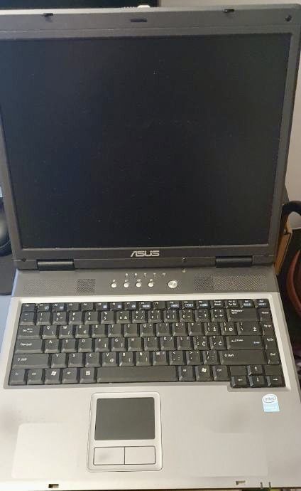 Лаптоп за части Asus a9rp Laptop