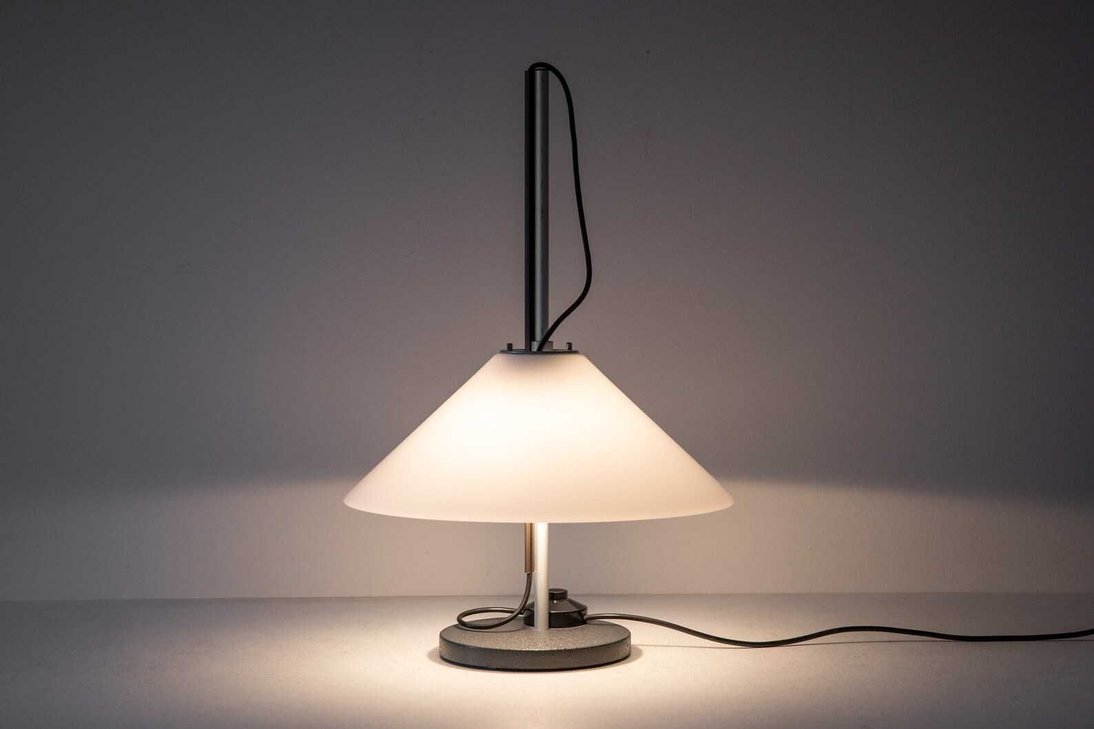 Настолна дизайнерска лампа Aggregato Tavolo Stelo - Artemide