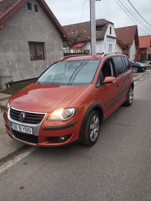 Vand vw touran cross