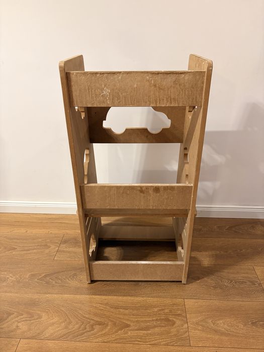 Learning tower utilizat