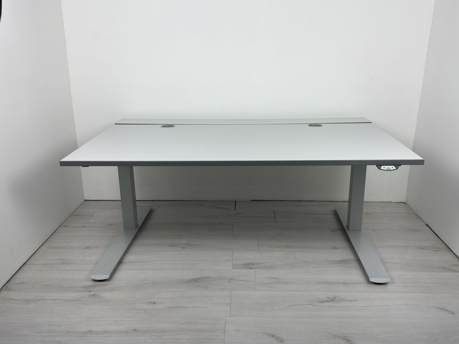 Бюро електрическо регулация от 66 см до 126 см обзавеждане