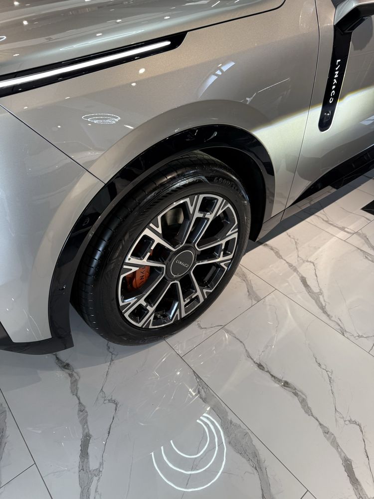 Lync & Co 900 1.5Turbo Silver В наличии с Гарантией