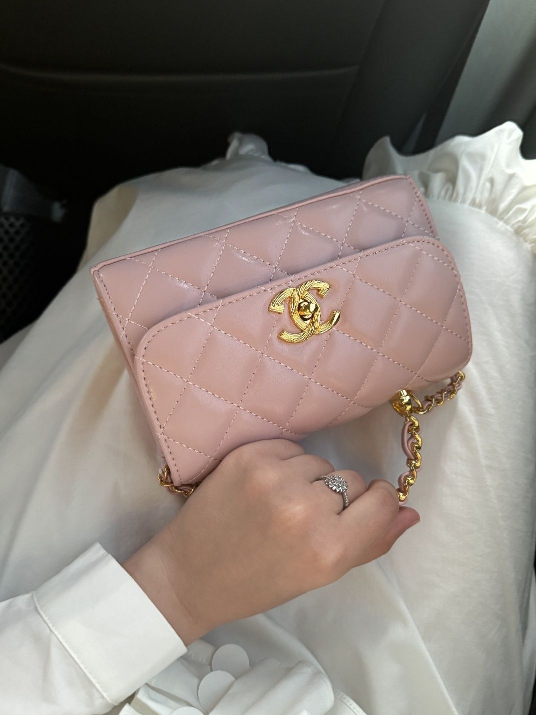 Chanel sumka pushti