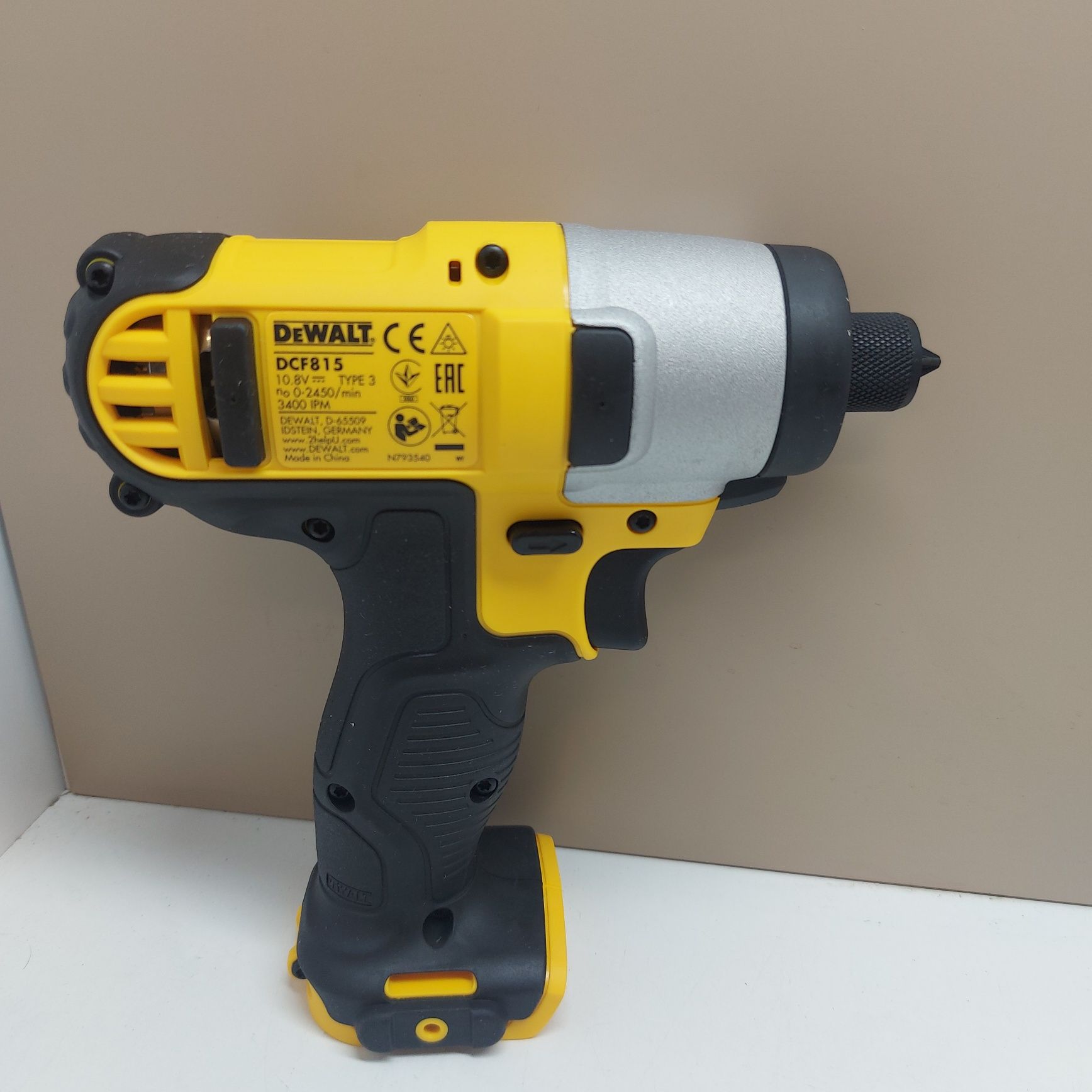 Нов импакт Dewalt DCF815N 12V