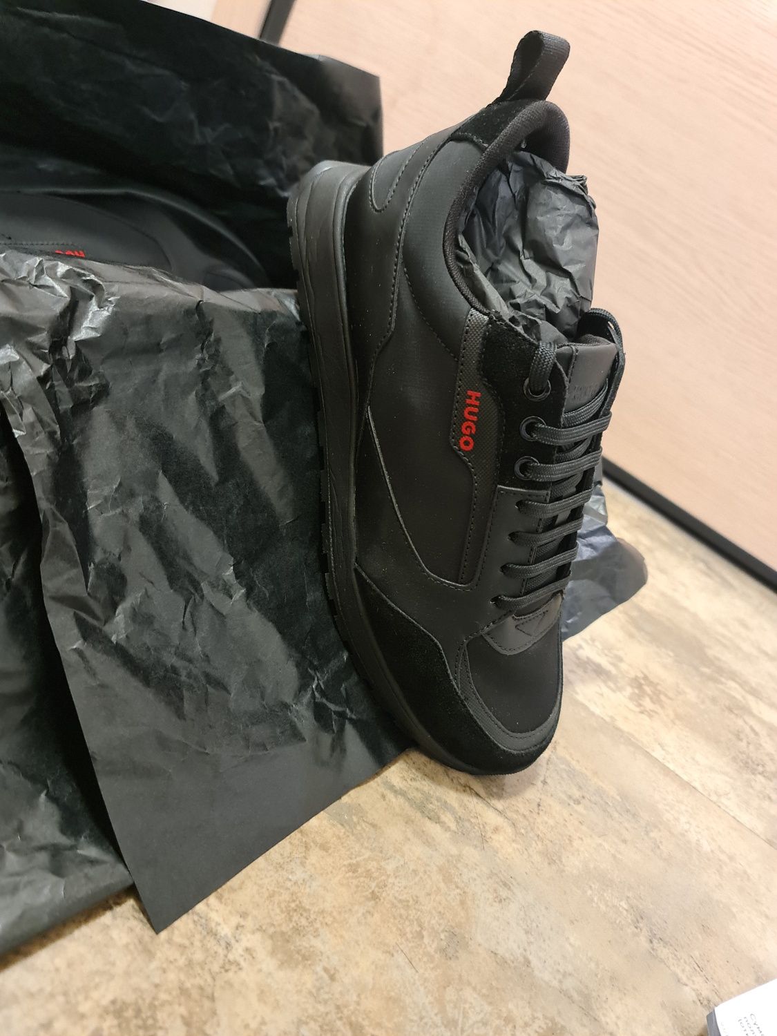 Мъжки обувки Boss