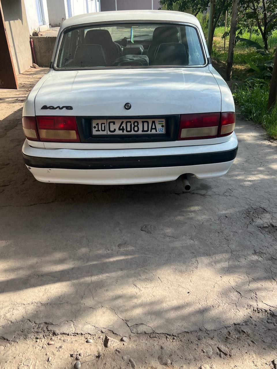 Волга зайчик сотилади