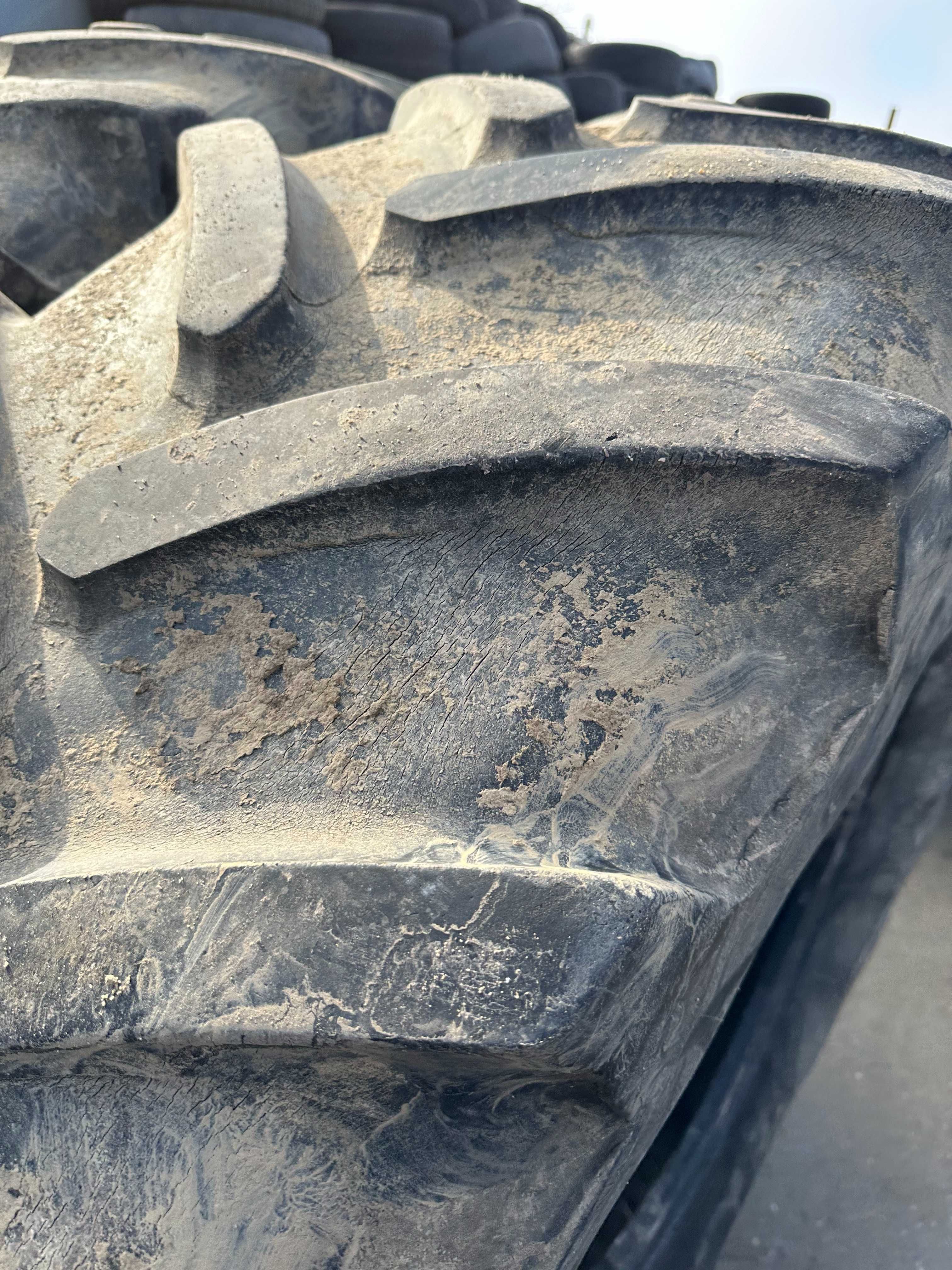 Anvelope Michelin 540.65 R28