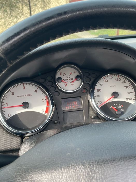Peugeot 207 CC 1.6HDI