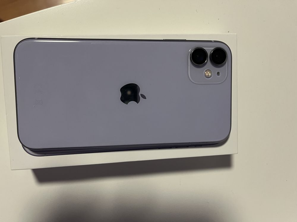 iPhone 11 Purple 64 Gb