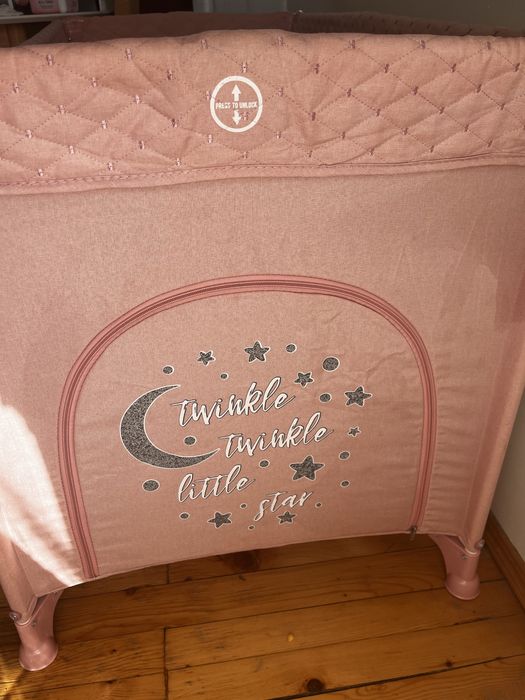 Сгъваема бебшка кошара