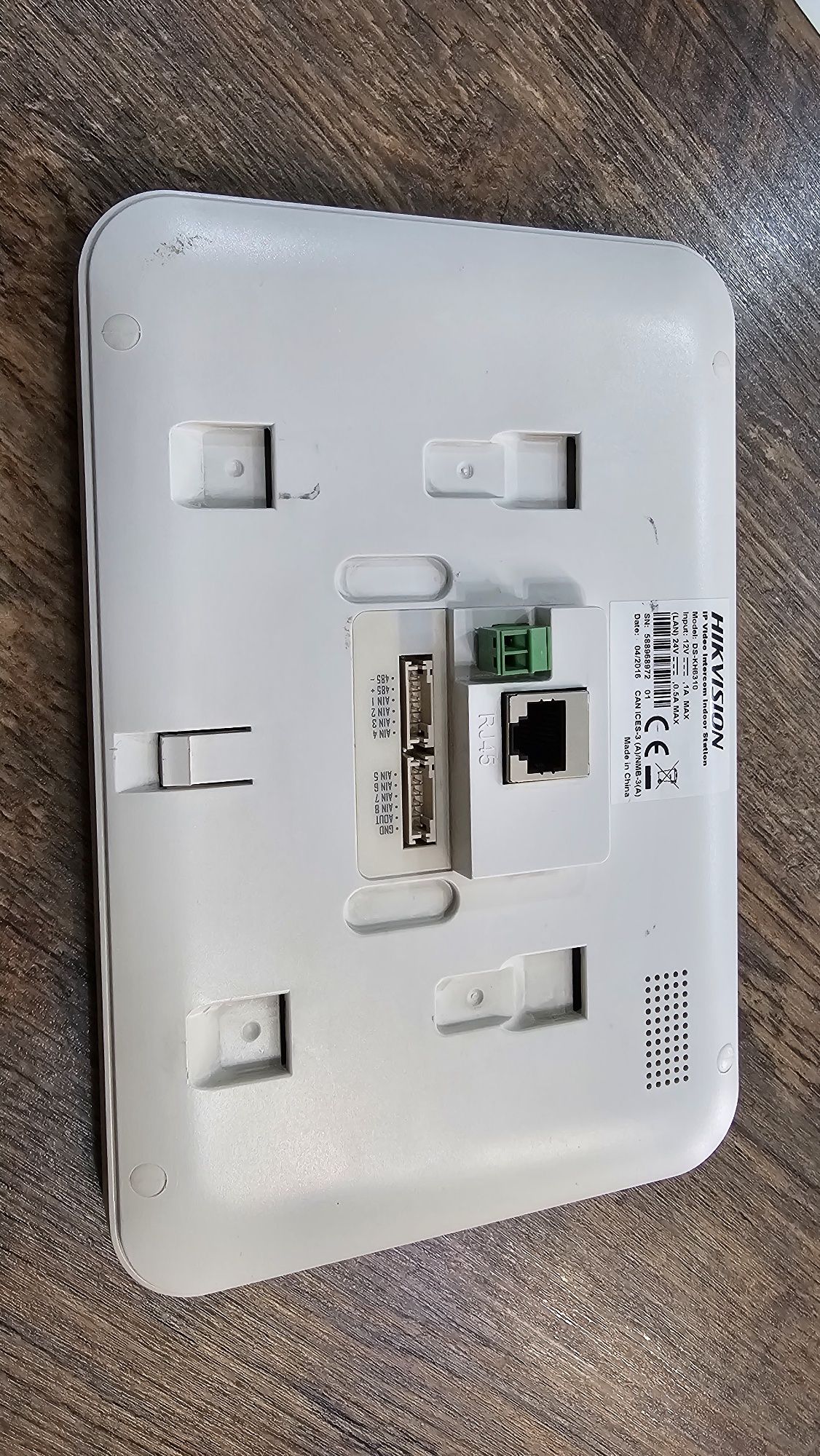 вътрешно тяло на Hikvision Ip videointercom