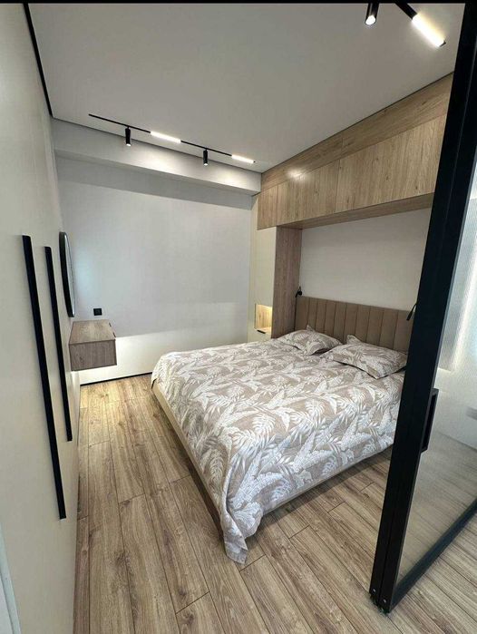 Однокомнатная квартира -студия в аренду