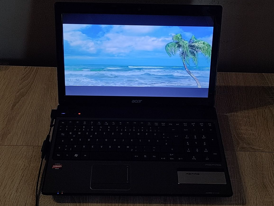 ACER Aspire 5742-15,6 incha.