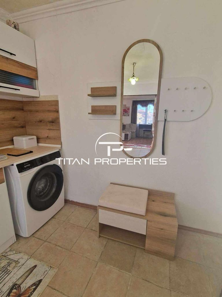 Дава се под наем Етаж от къща в Варна, м-т Траката - 50 кв.м за 425 € - Снимка #3