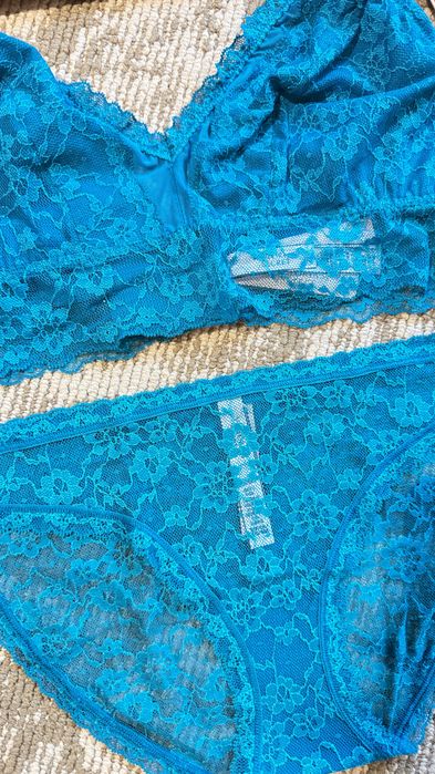 Комплект дантелено бельо Victoria's secret, красив тюркуаз цвят