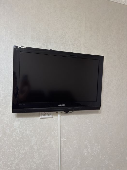 Продам телевизор