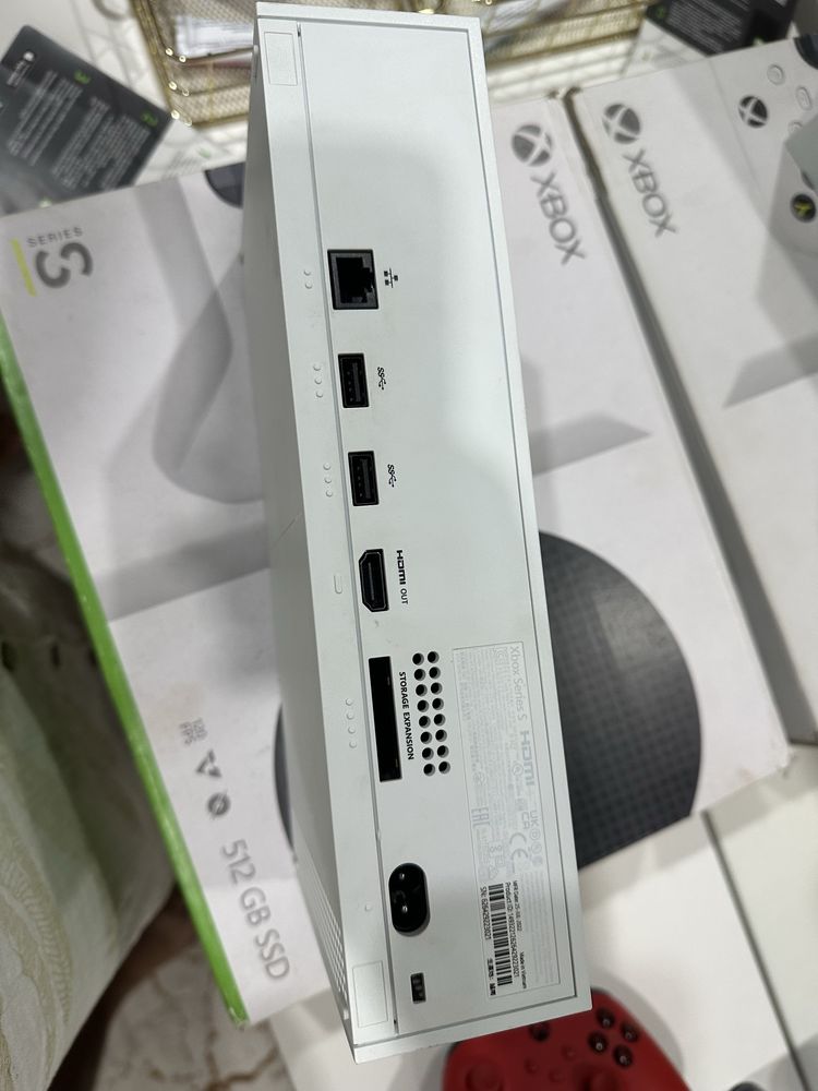 Продам X BOX SERIES S 512