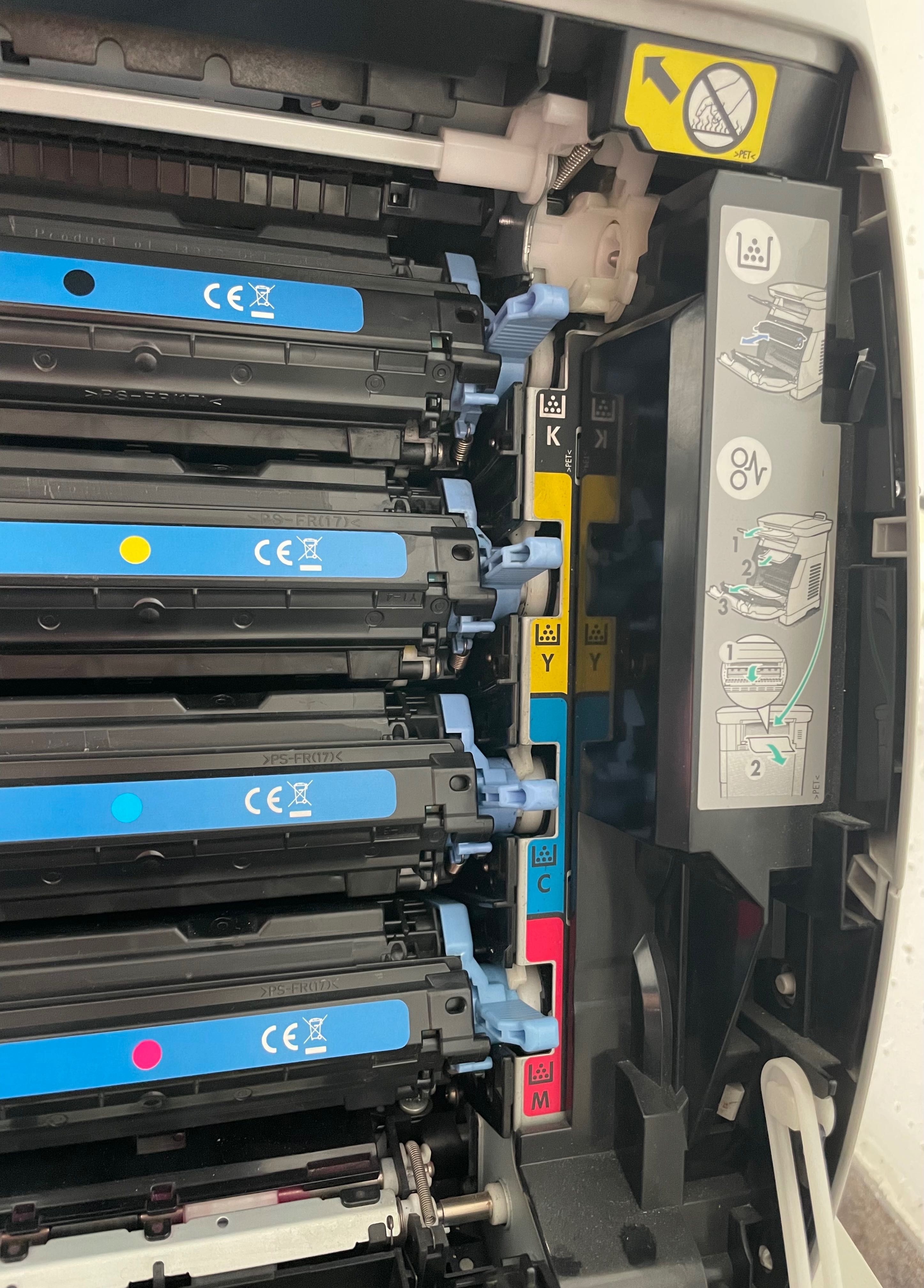 HP Color LaserJet CM1017 MFP