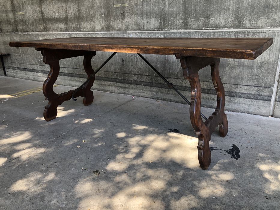 Masă rustică vechi