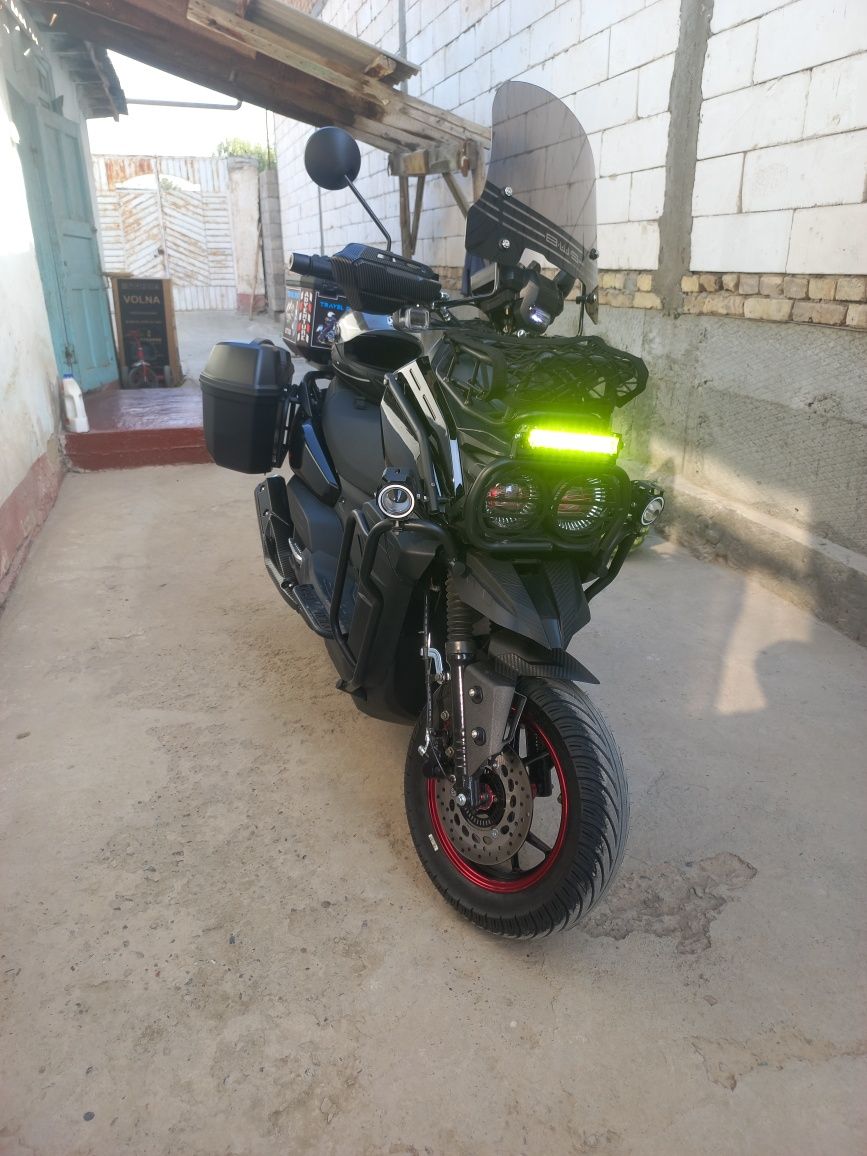 Tank T2 skuter sotiladi