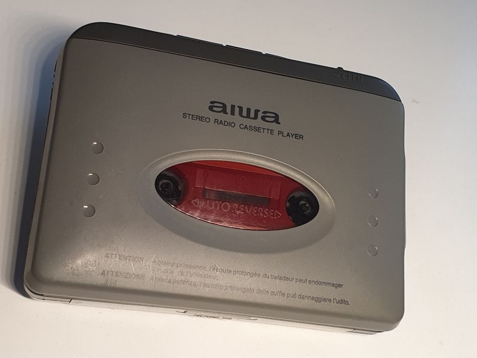Walkman Aiwa autorevers cu radio