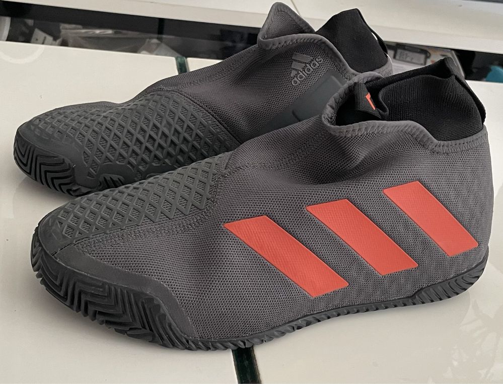 Adidas stycon 44