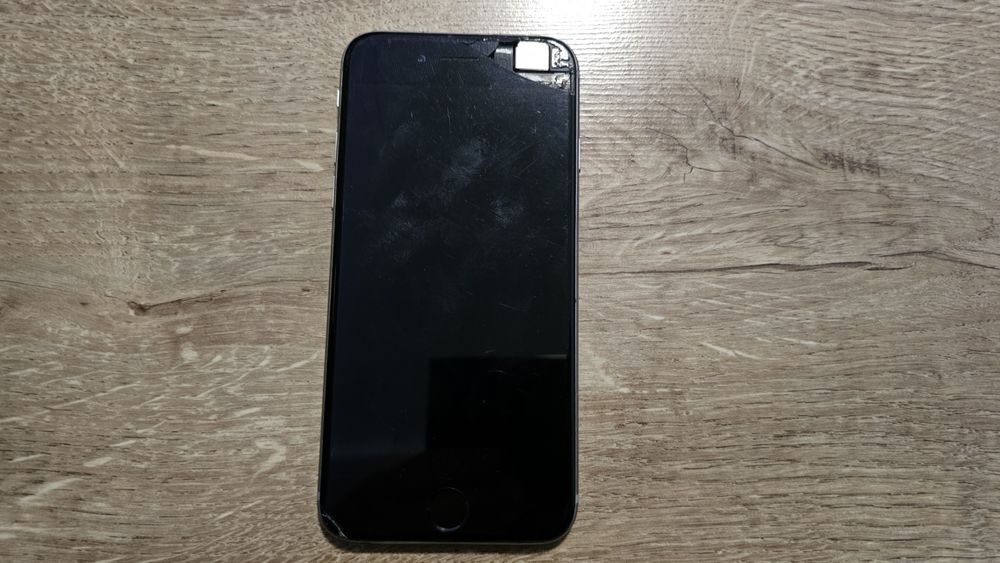 IPhone 6 simplu 16Gb