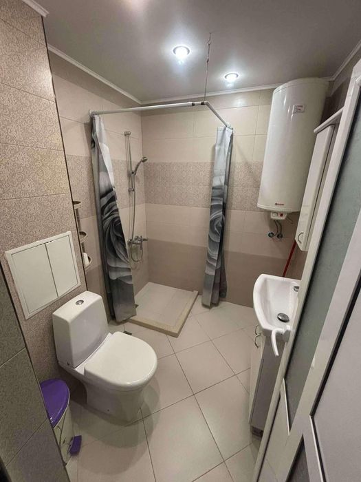 Дава се под наем Двустаен апартамент в Пловдив, Кършияка - 82 кв.м за 425 € - Снимка #3