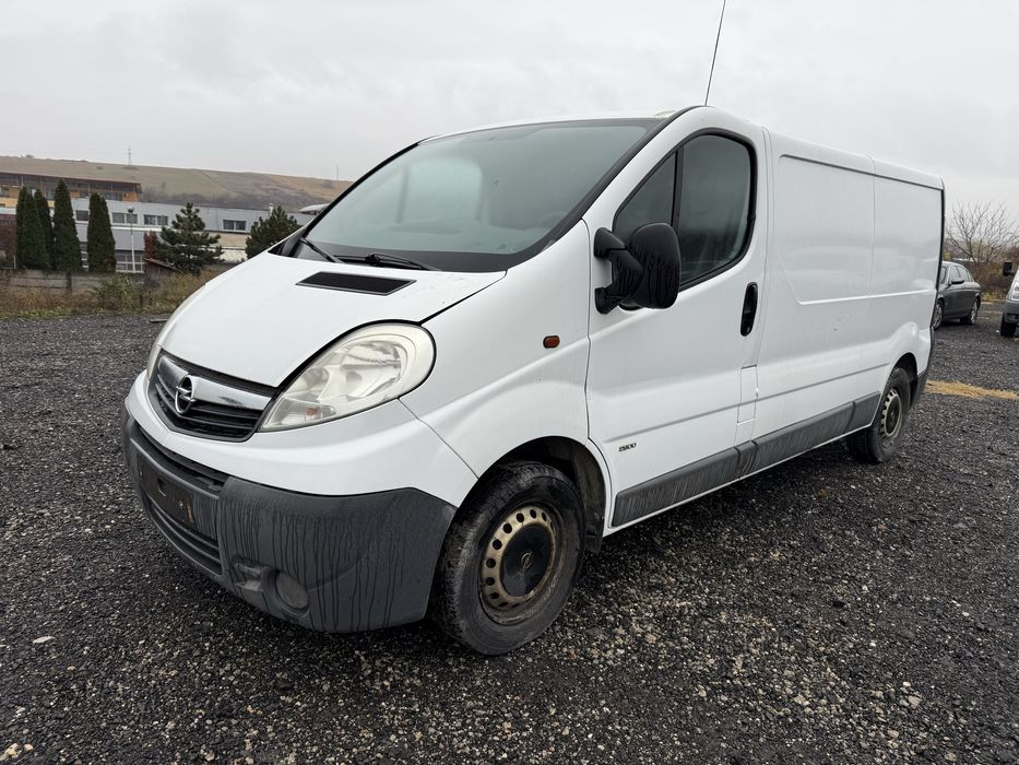 Opel vivaro 2011 clima