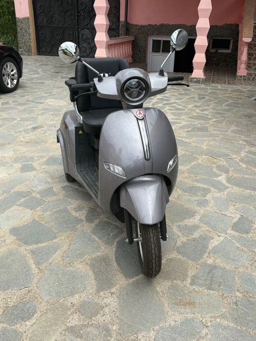 Triciclu electric